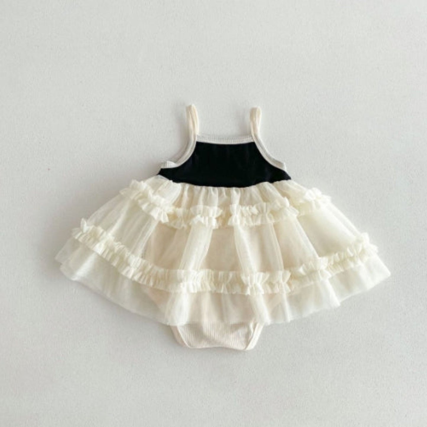 【メール便OK】フリル付きロンパース wrw25ss064
