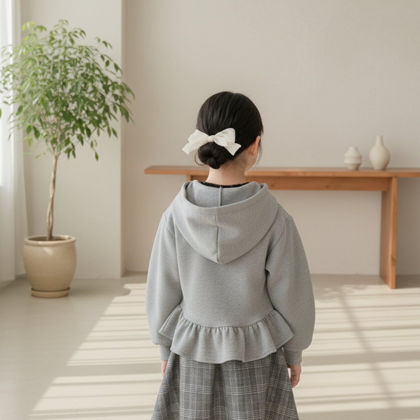 フリルリボンフーディー wrw25aw145