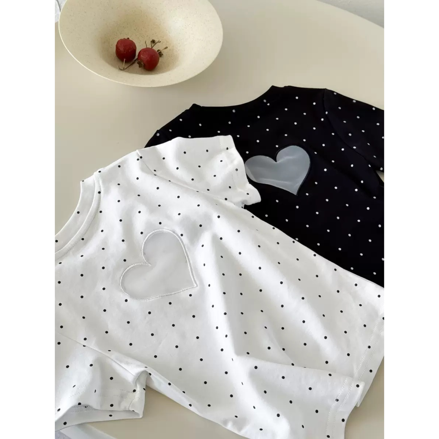 バックハートシアーミニドット柄Tシャツ wrw1062566