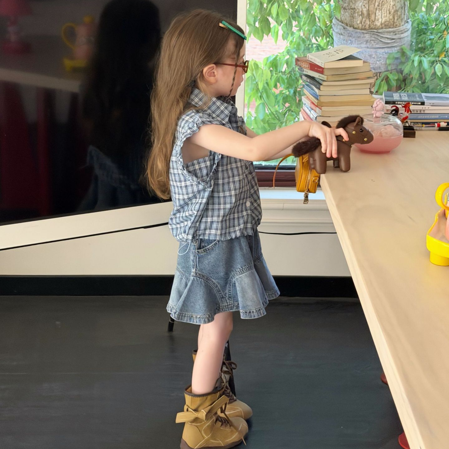 サイドドロスト 襟付き-チェック柄 肩フリル ノースリーブシャツ wrw1062706