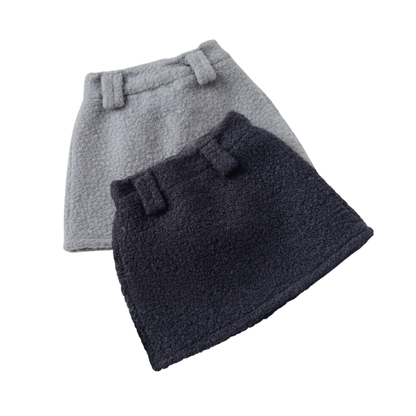 ふわふわの暖かいボアショートスカート　wrw25aw242