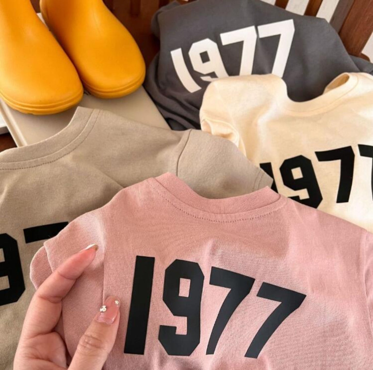 【メール便OK】1977グラフィックセットアップ   wrw24ss448