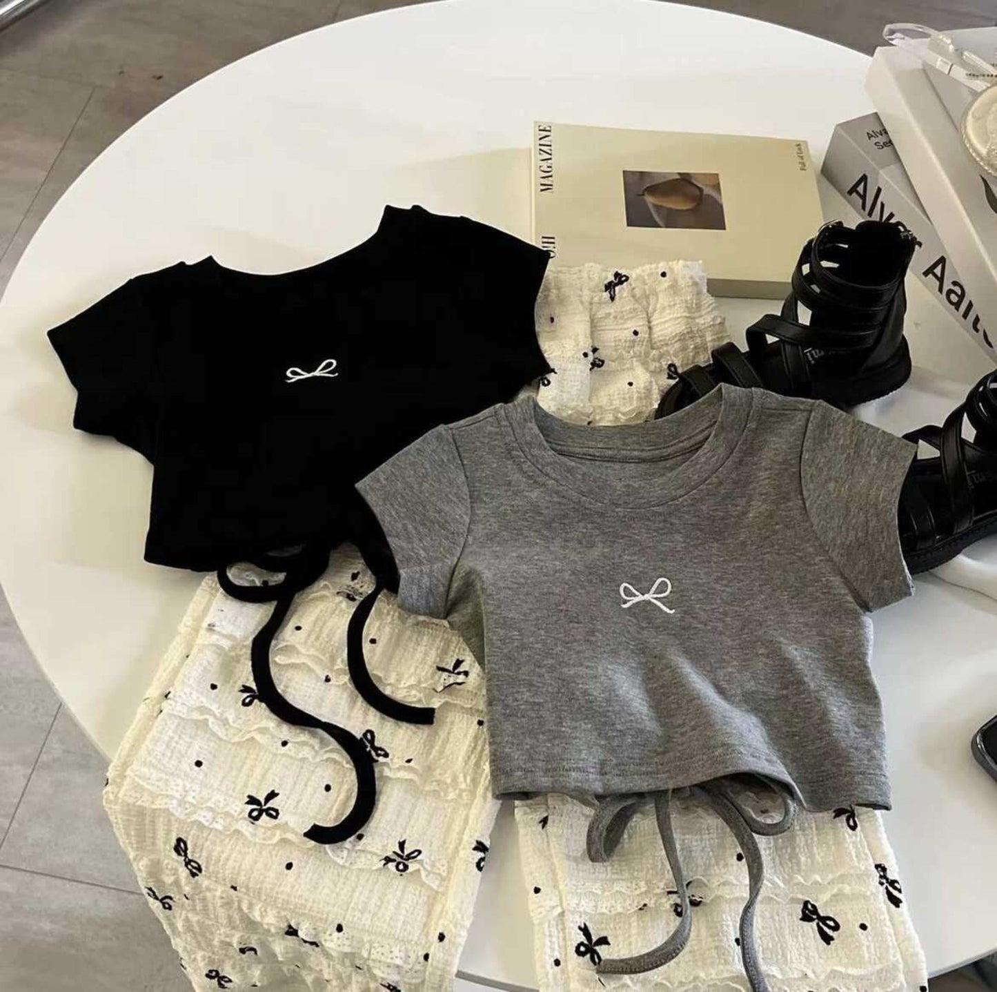 【メール便OK】バックオープンリボンTシャツ   wrw25ss091