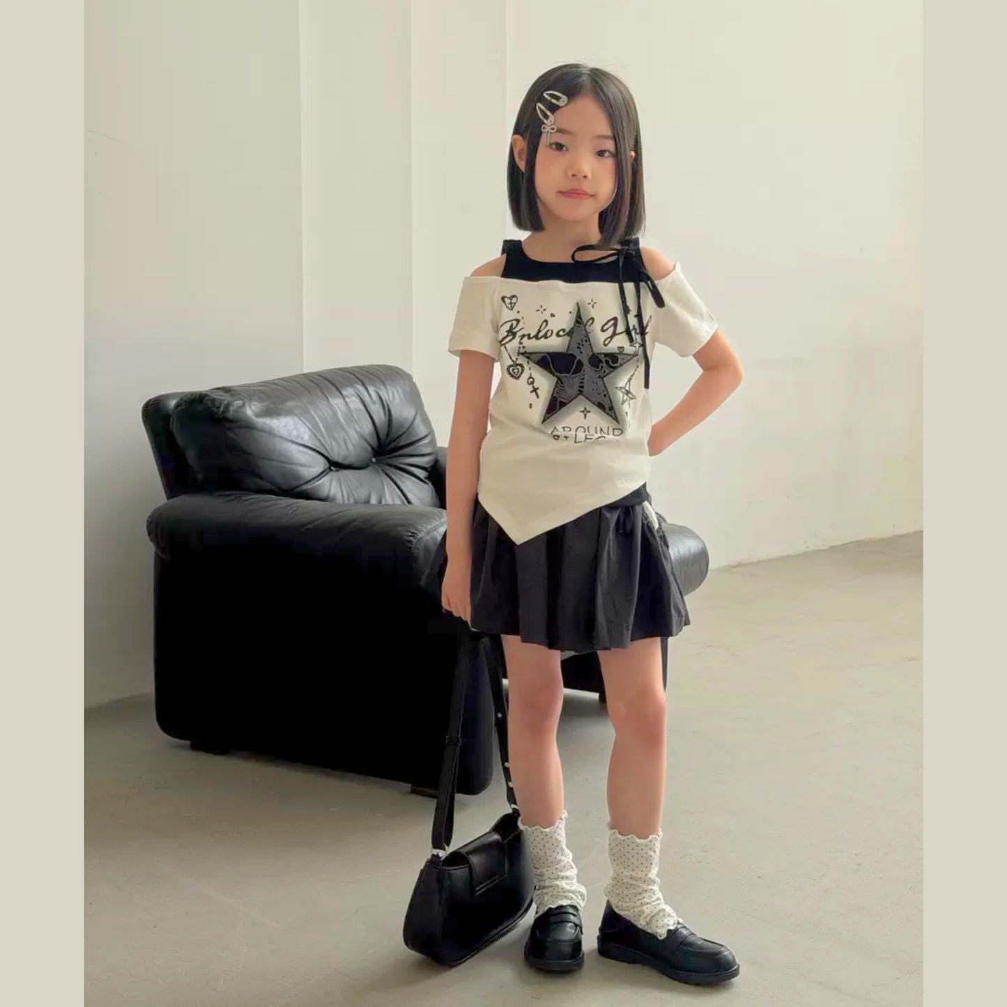 星プリントグラフィック ワンショル肩あきリボンTシャツ   wrw1062576