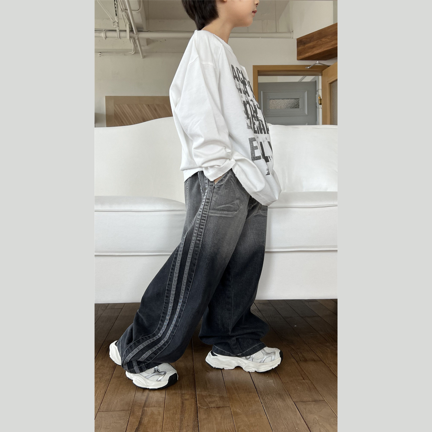 サイドライングラデーションデニムパンツ  wrw25aw051