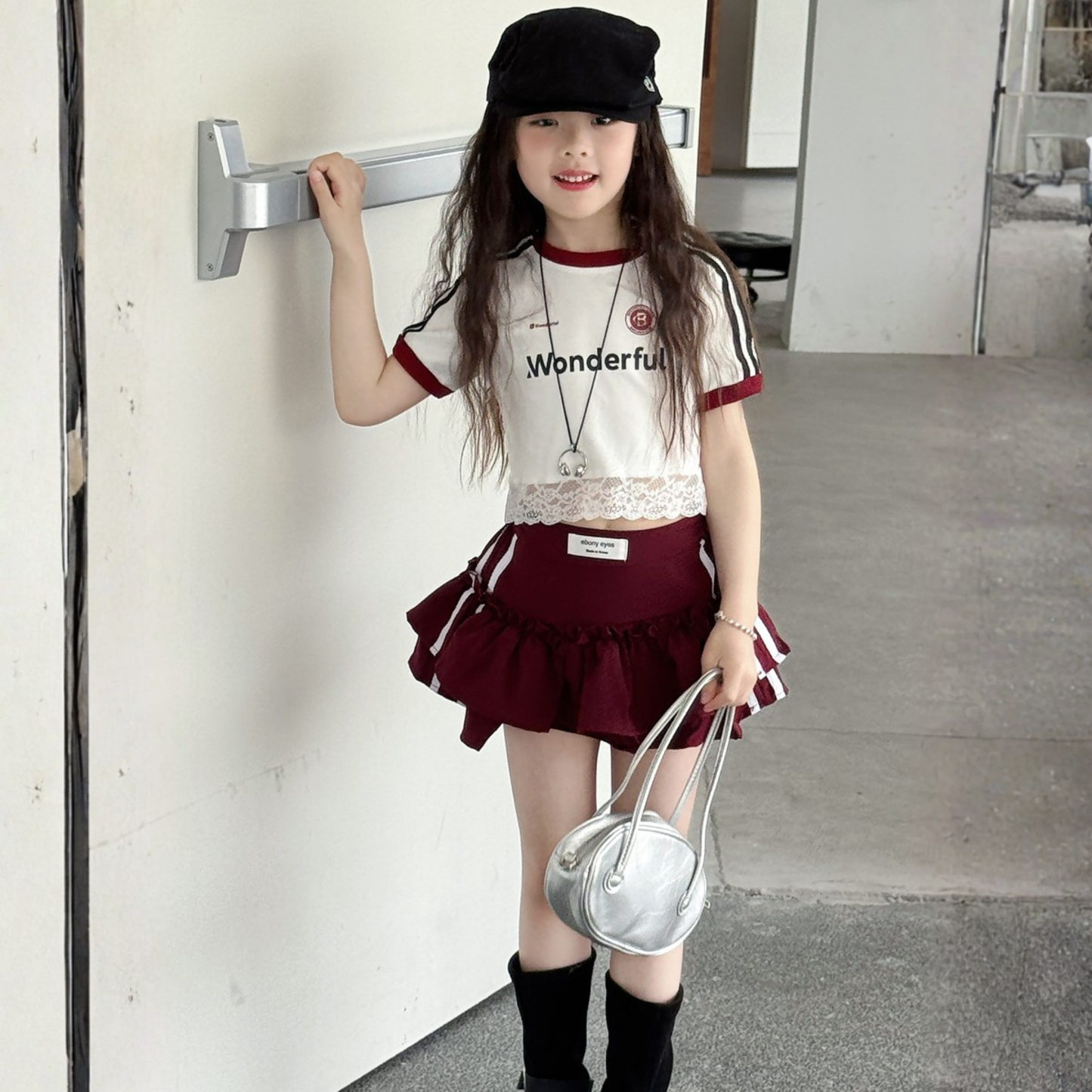 スポーティーガーリー 裾レースロゴＴシャツ	wrw1062506