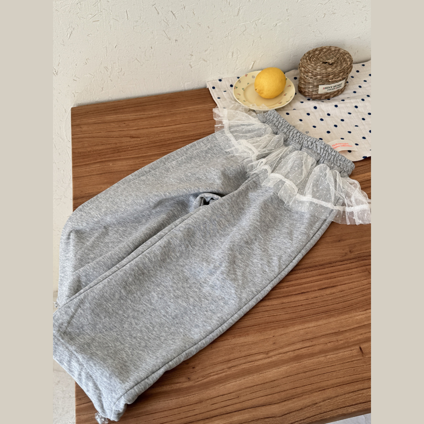 チュール付きスウェットパンツ  wrw25sp128