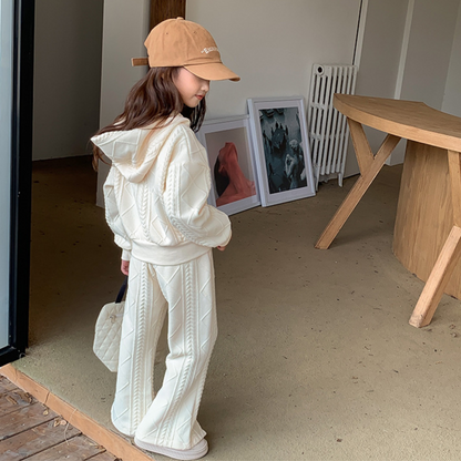 ケーブルニット風リラックスセット　wrw24aw457