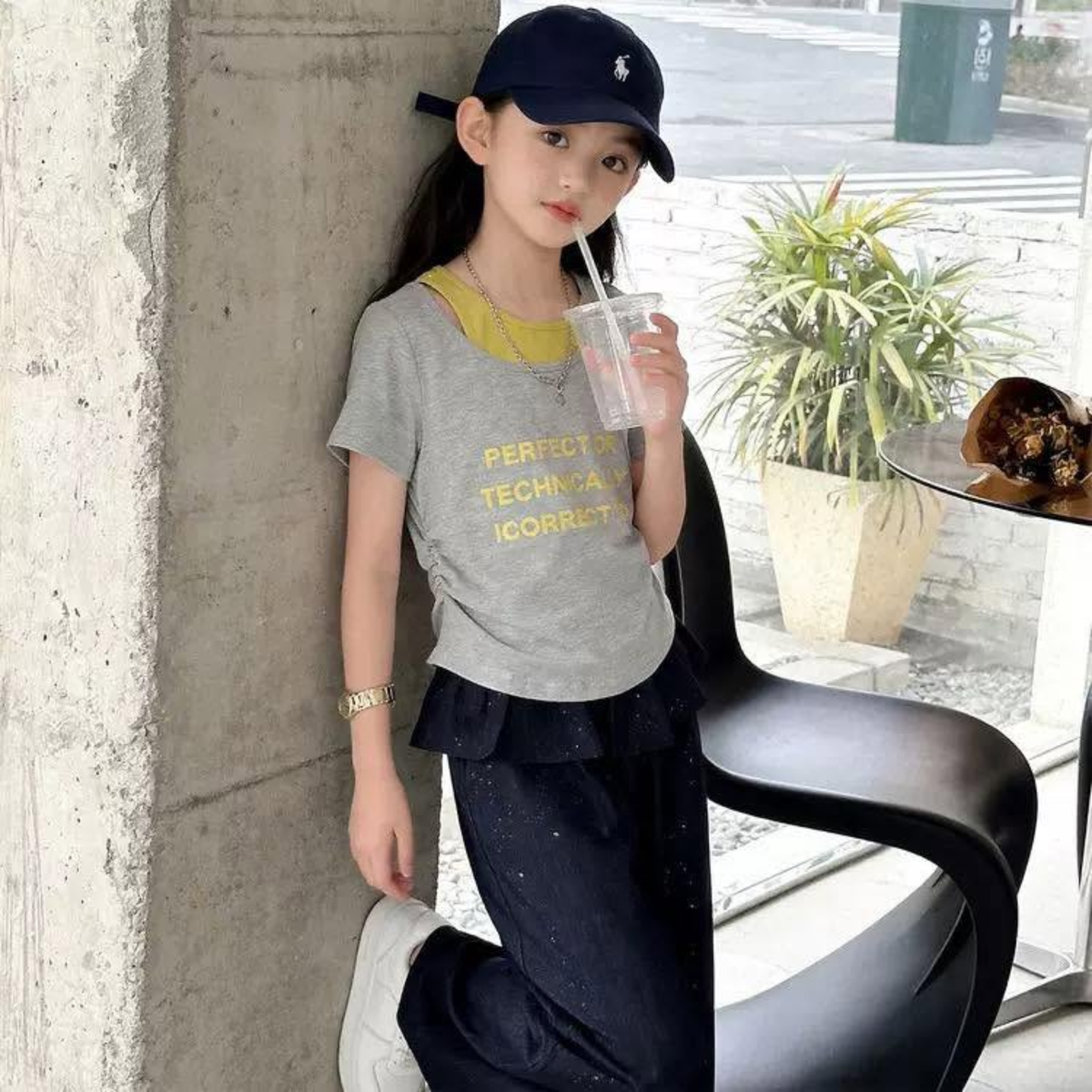 【メール便OK】レイヤード風  オフショルダー 英字ロゴ Tシャツ 　wrw1062906