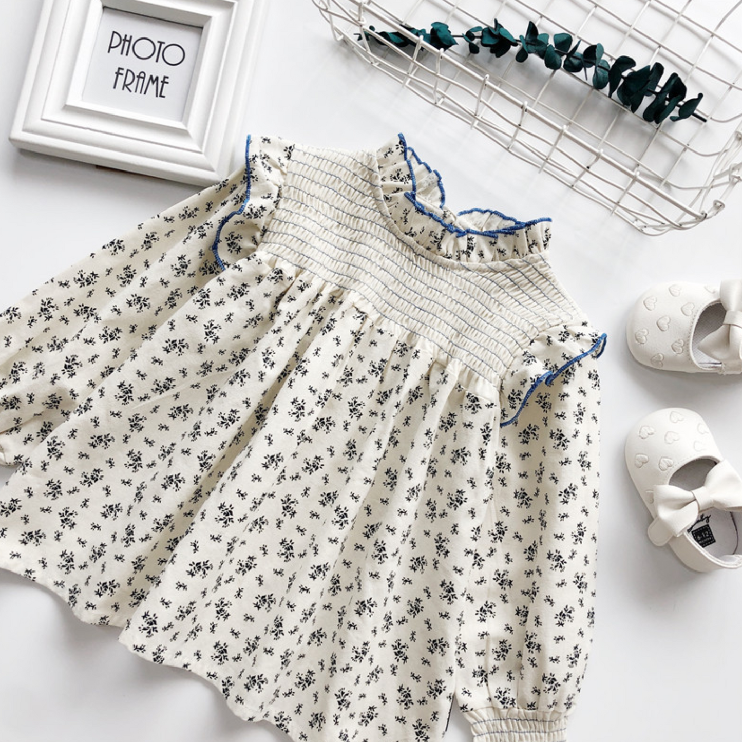 【メール便OK】スモッキング花柄ブラウス  wrw25sp080