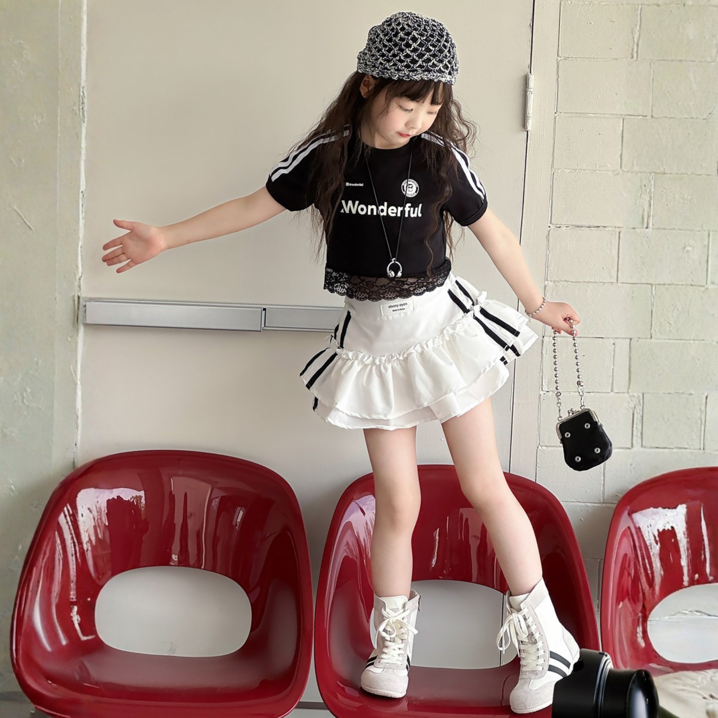 スポーティーガーリー 裾レースロゴＴシャツ	wrw1062506