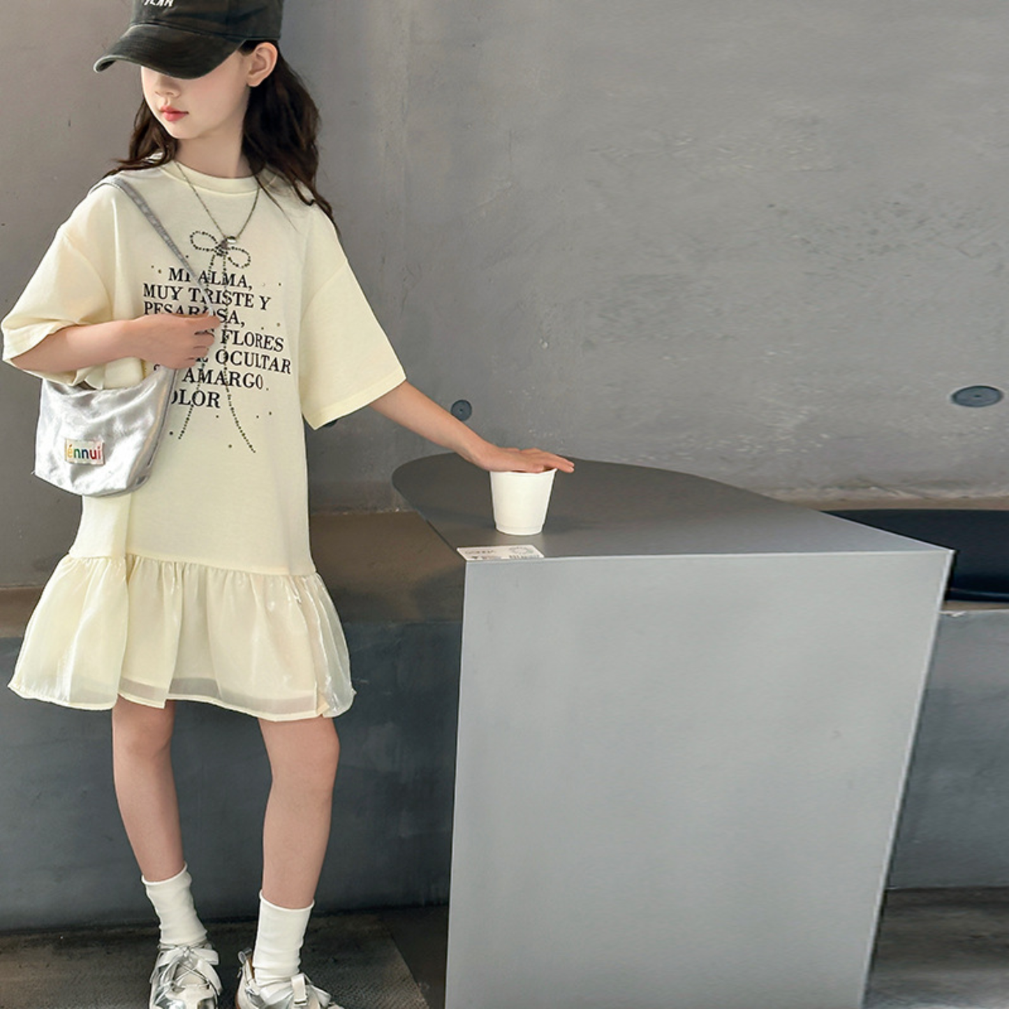 裾フリル切り替え ラフィックＴシャツワンピース     wrw1032256