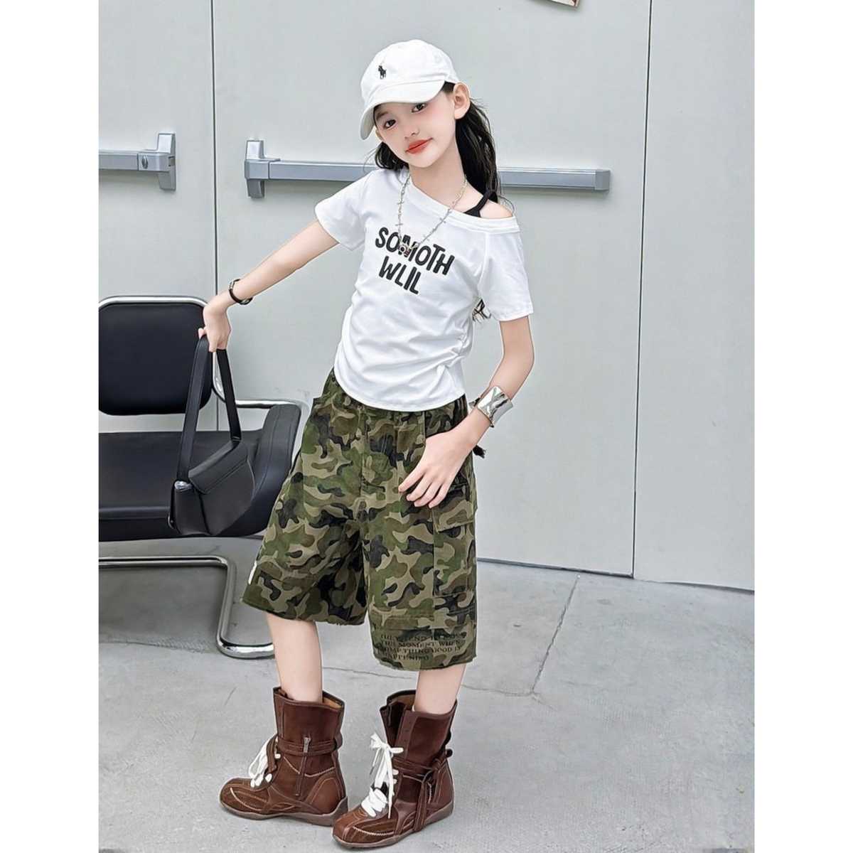 【メール便OK】レイヤード風 アシンメトリーネック ロゴプリント ロゴTシャツ 　wrw1062976