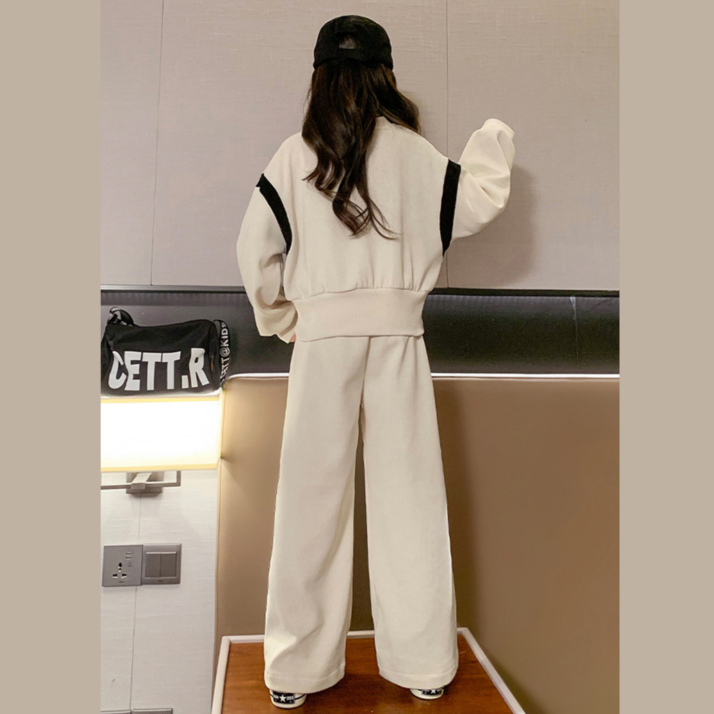 サイドラインスポーティスウェットセットアップ　wrw25aw117