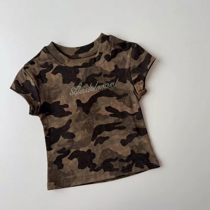 カモフラ総柄 ラインストーンロゴTシャツ	wrw1062236