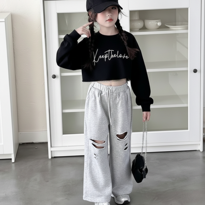 【メール便OK】ロゴプリントクロップド長袖ロンT  wrw24aw325