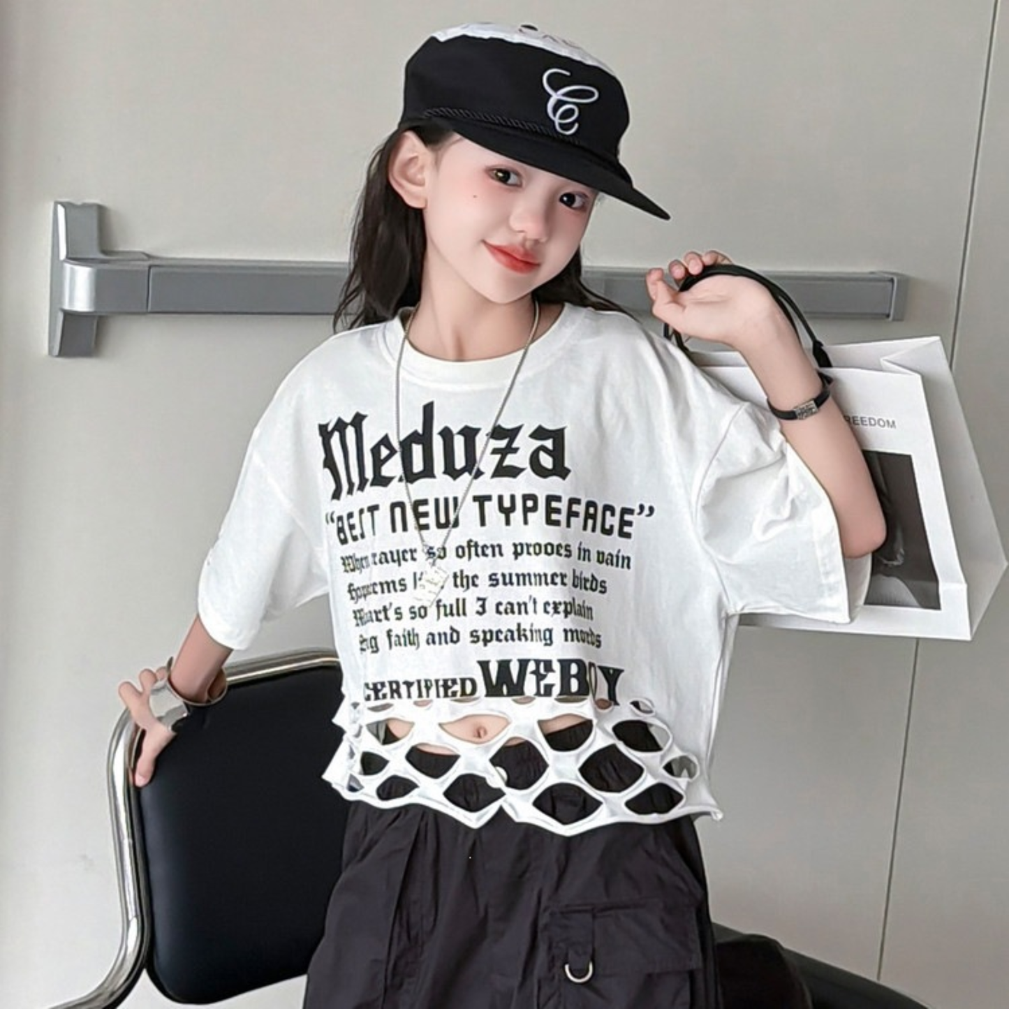 英字ロゴプリント 裾クラッシュクロップドTシャツ 　wrw1062866