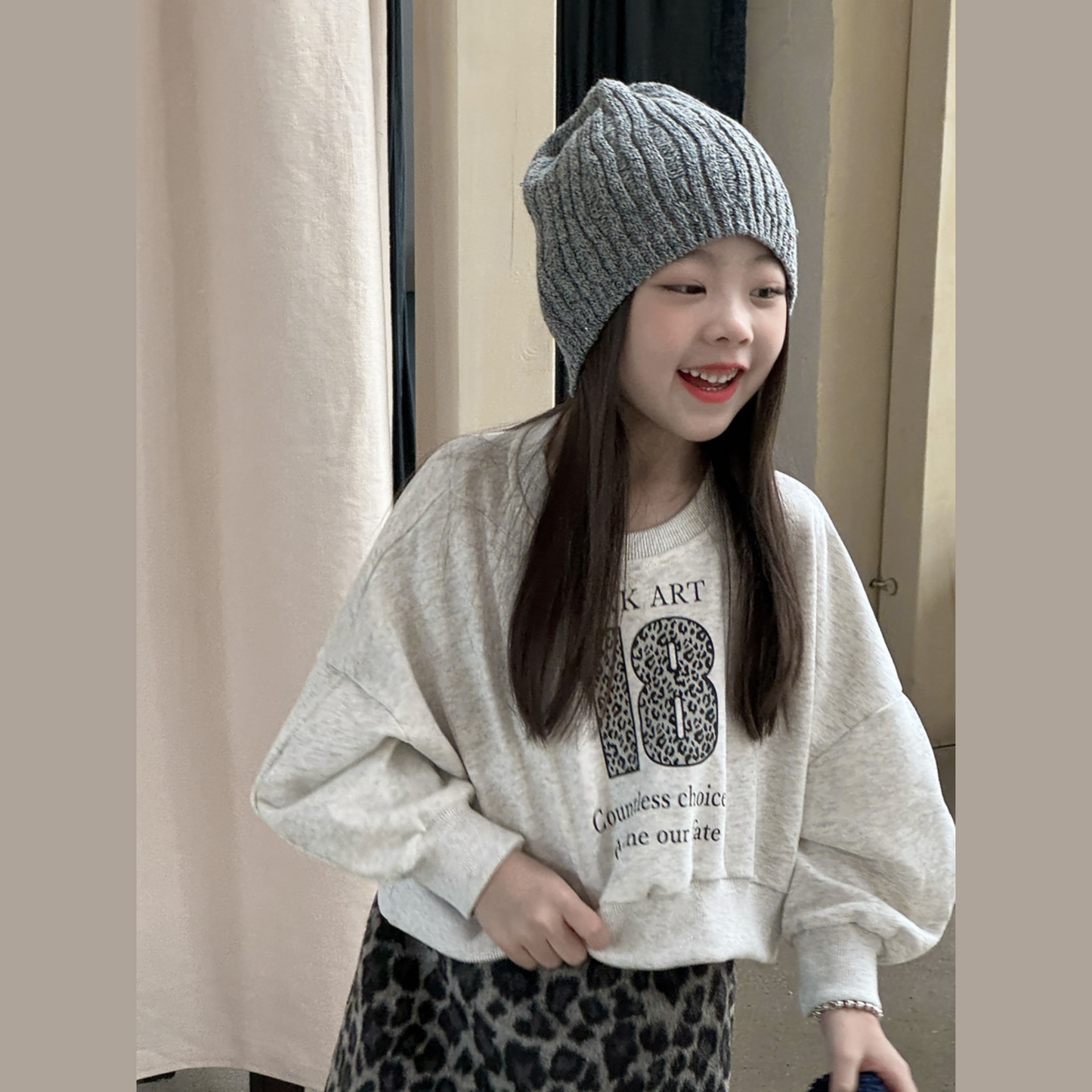 レオパードナンバーロゴトレーナー   wrw25aw137