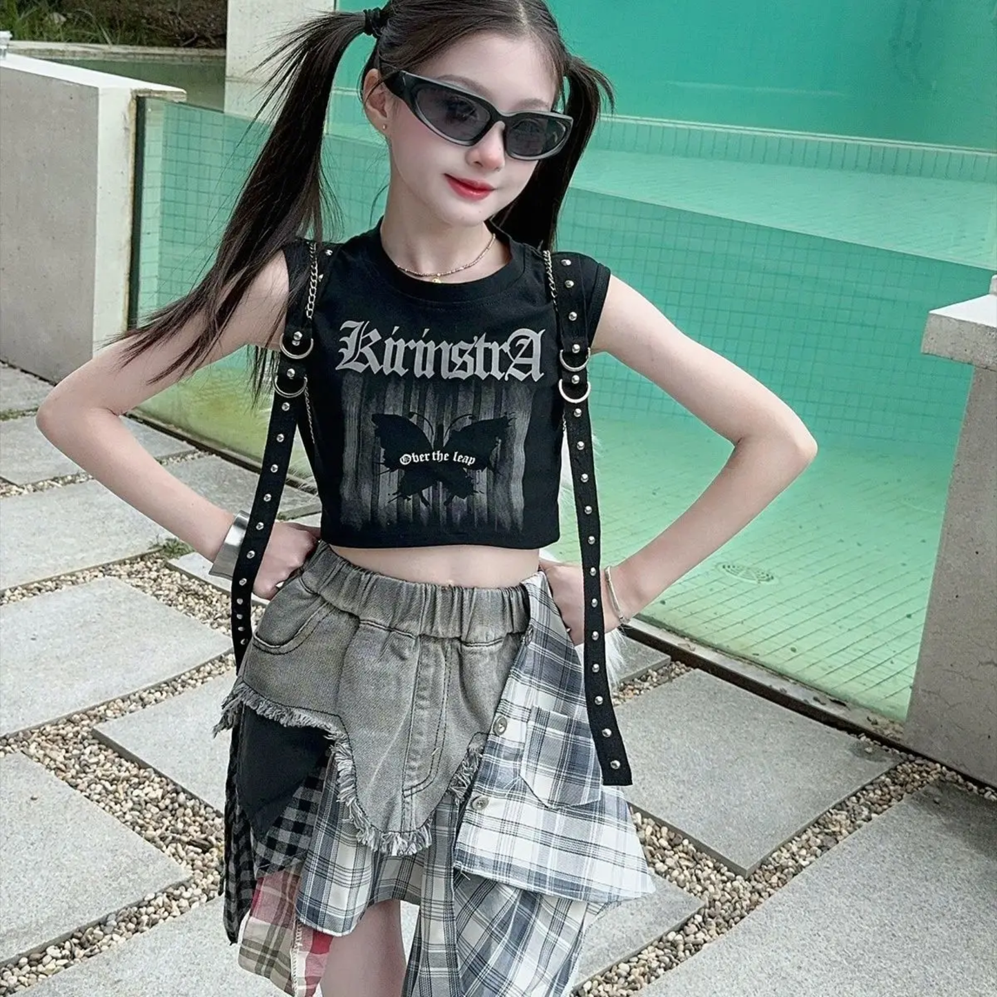 ゴシックバタフライ・チビ丈タンクTシャツ     wrw1062406