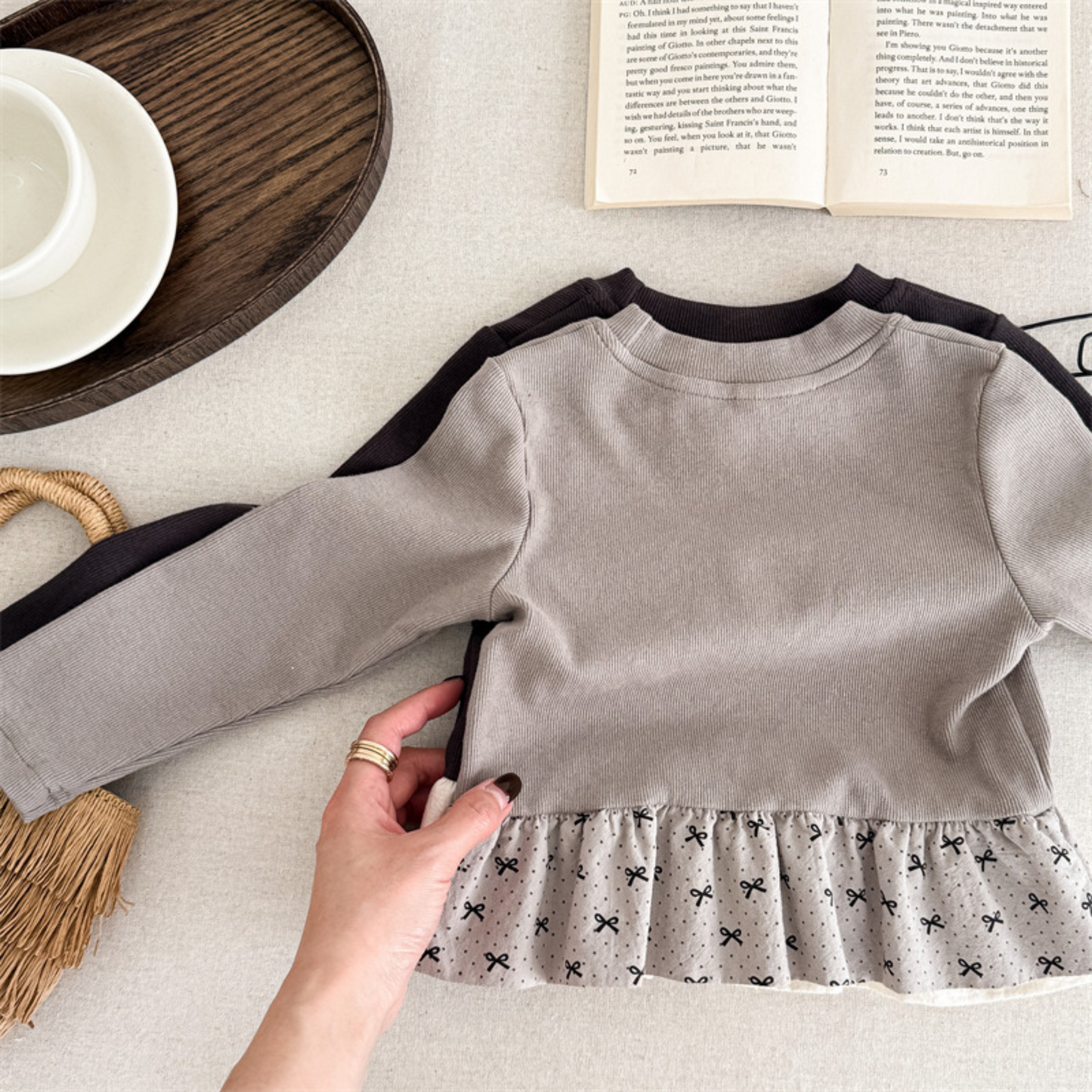 【メール便OK】裾フリルロンT  wrw25aw089