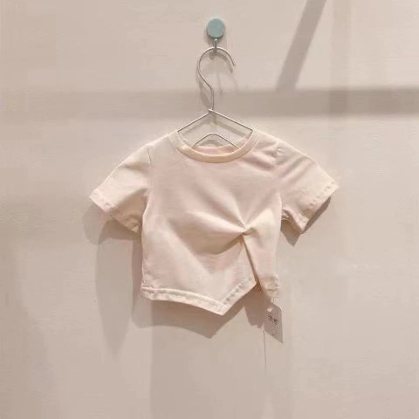 【メール便OK】おしゃれな半袖Tシャツ   wrw25ss097