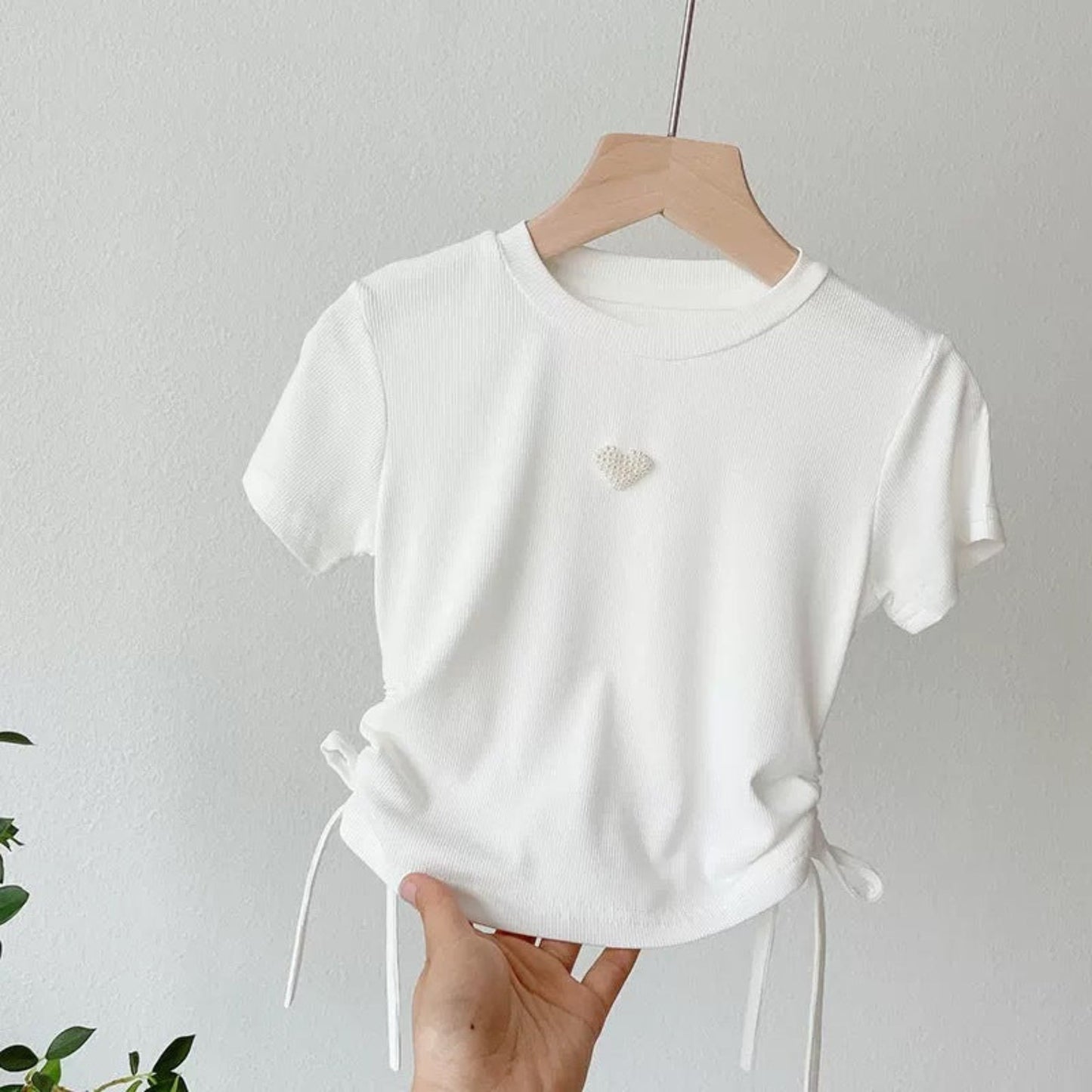 【メール便OK】ハート付ドロストクルーネックTシャツ   wrw25ss093